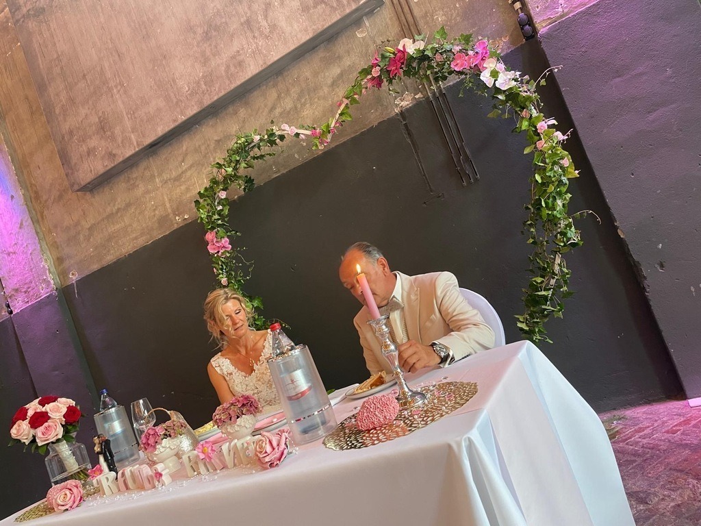 ea959e5d-ec03-4efd-829e-3d2925ef6893 | traudl_s_fotos