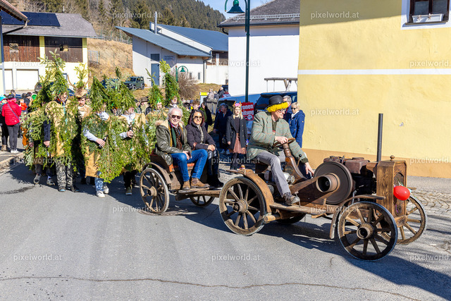 Bärentreiben in Steuerberg | Bildershop von pixelworld.at - Realisiert mit Pictrs.com
