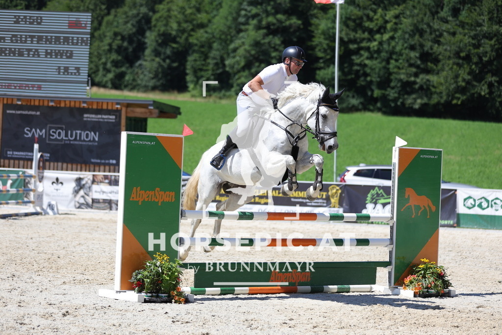 0P6A2616 | Willkommen bei Brunnmayr - Design & Fotografie – Ihrem Spezialisten für Reitturniere und Pferdeveranstaltungen in Oberösterreich, Salzburg und Bayern! Seit über 17 Jahren sind wir leidenschaftlich dabei.