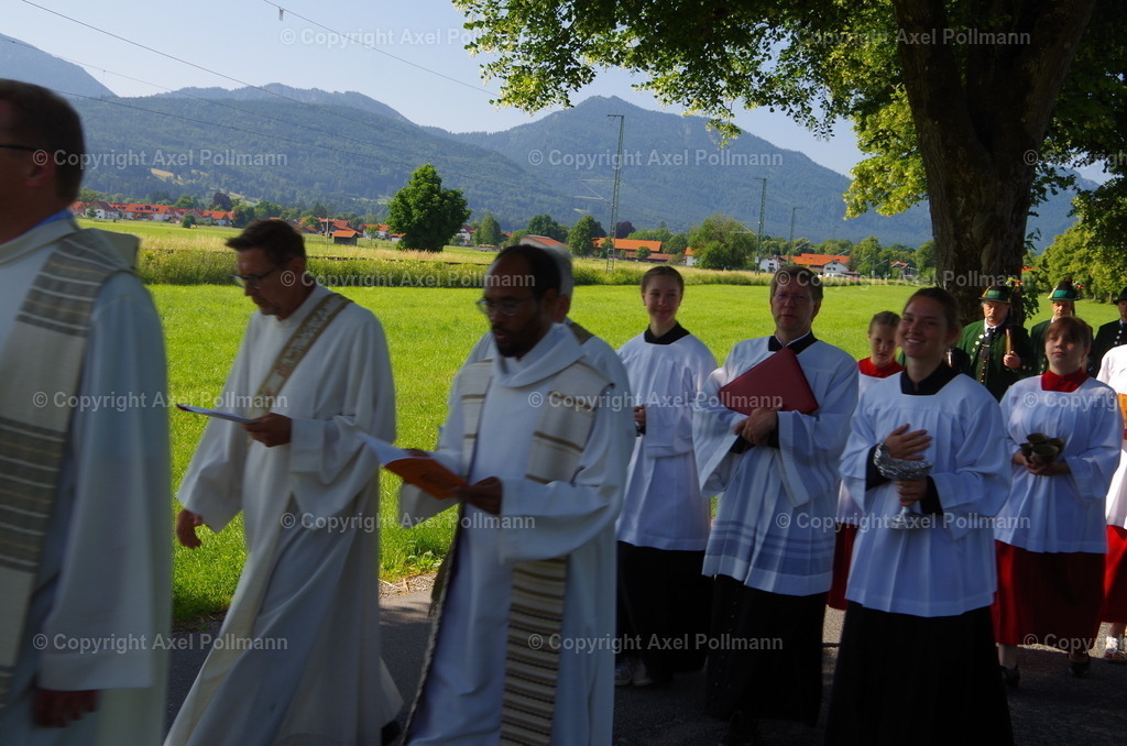 IMGP4993 | fotografiert von Axel PollmannLeonhardi Wallfahrt Benediktbeuern und Murnau, Fronleichnam, Fasching, Landschaft im Loisachtal und Benediktbeuern  - Realisiert mit Pictrs.com