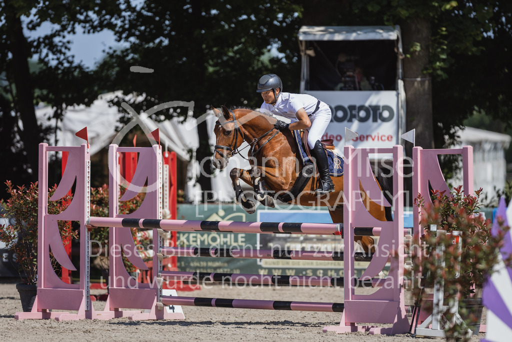 230610_Mühlen_Quali6j-206 | Deine schönsten Turniermomente als professionelle Fotos! Entdecke hochwertige Pferdesport-Fotografie im Online-Shop. Jetzt Fotos finden & bestellen!