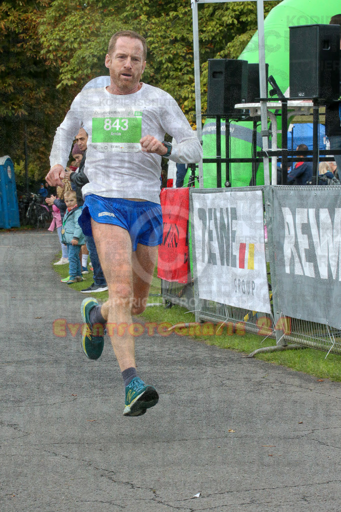 220925_1131_EX1_7568 | Sportfotografie im Rhein-Sieg Kreis, Köln, Bonn, NRW, Rheinland Pfalz, Hessen, etc. Unser Tätigkeitsfeld umfasst den Laufsport vom Volkslauf über den Marathon, Duathlon, Triathon bis zum Ultralauf wie Kölnpfad Ultra oder Schindertrail.