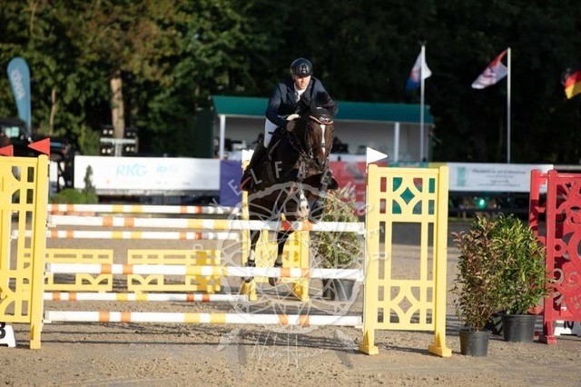 2B4A0919 | pixelfaenger - Realisiert mit Pictrs.com