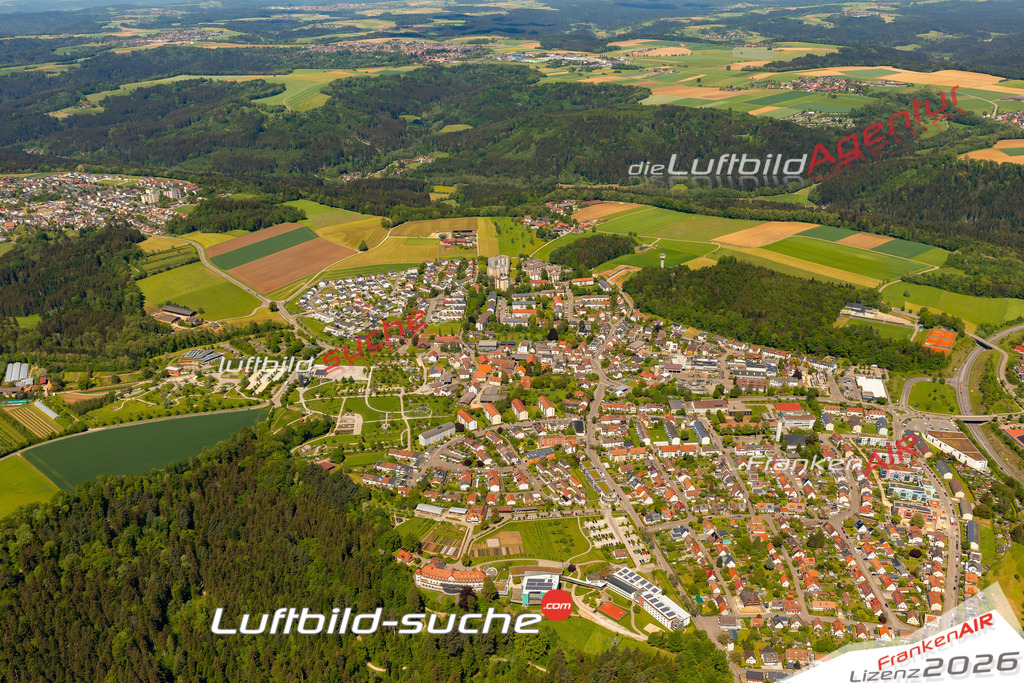 Das Luftbild zeigt : Wetzgau Schwäbisch Gmünd - Die Luftaufnahme wurde 2024 vom UL-Flugzeug aus erstellt ( keine Drohne ) - Hochauflösende Luftaufnahme - Für grossformatige Ausdrucke geeignet. Die Geschenkidee !Mit Lizenz und Bildrechte bestellbar
