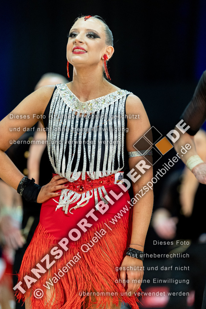 20240120-03465 | Hier finden Sie Tanz Bilder vom Latein und Standard Formationen tanzen. Sportbilder vom Tanzsport. Schöne Fotos und von Weltmeisterschaft, Europameisterschaft, Bundesliga, Regionalliga, Oberliga und Landesliga sowie von GOC Stuttgart, DanceComp, WM Bremen