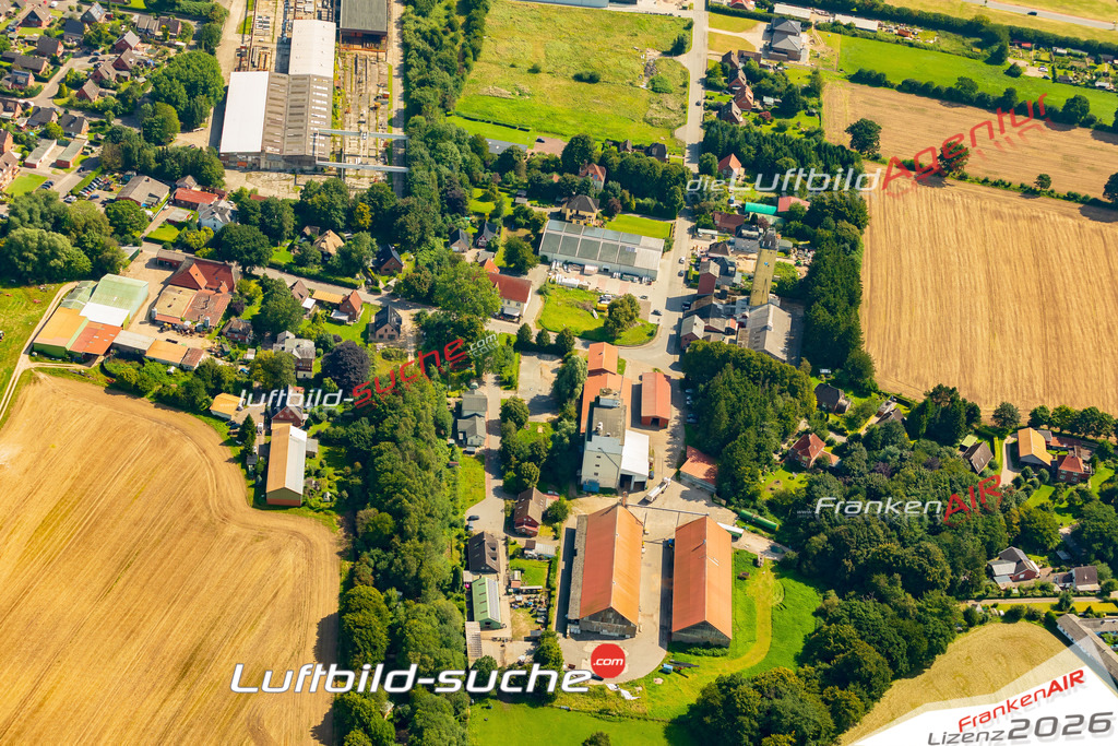 Vs Google Maps Wankendorf - Die Luftaufnahme wurde 2025 vom UL-Flugzeug heraus erstellt ( keine Drohnenaufnahme ) - Hochauflösende Luftaufnahme - für Wandbilder und großformatige Ausdrucke geeignet. Das besondere Geschenk!Hier alle&nbsp;Infos zur Lizenzierung der LuftaufnahmeWir fliegen auch dieses Jahr wieder in Ihre Region um Luftbilder zu erstellen.- Luftbild anfragen