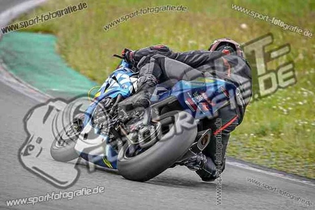 pubi2781 | Professionelle Fotos von Sportveranstaltungen, aber auch Hochzeiten und anderen Events. - Realisiert mit Pictrs.com