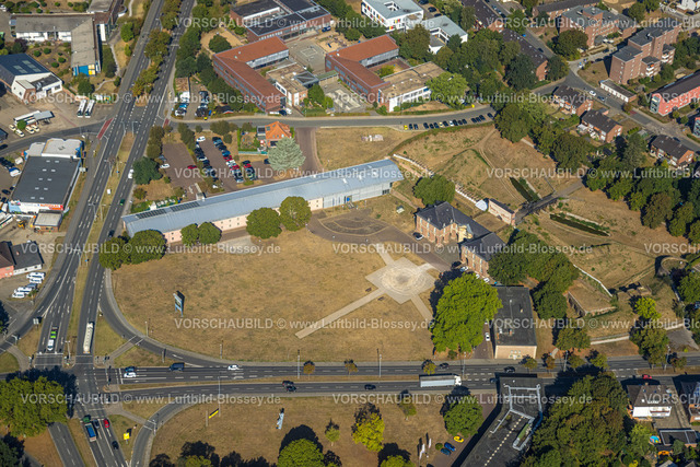 Wesel220806310 | Luftbild, Zitadelle Wesel, LVR Niederrheinmuseum, Wesel, Erich-Kästner-Schule, Schule Am Ring, Ruhrgebiet, Nordrhein-Westfalen, Deutschland