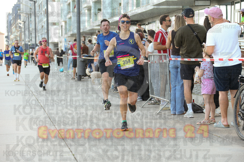 250920_1446_EX1_7458 | Sportfotografie im Rhein-Sieg Kreis, Köln, Bonn, NRW, Rheinland Pfalz, Hessen, etc. Unser Tätigkeitsfeld umfasst den Laufsport vom Volkslauf über den Marathon, Duathlon, Triathon bis zum Ultralauf wie Kölnpfad Ultra oder Schindertrail.