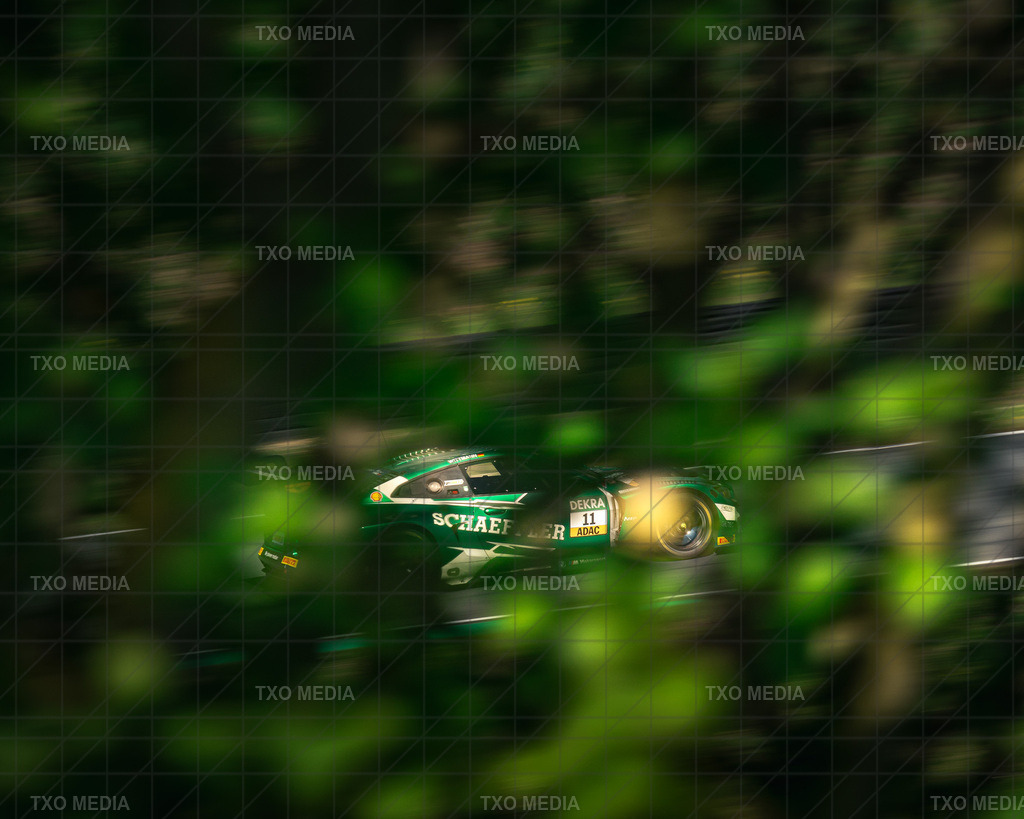 TXM07335 | Exklusive Motorsport-Fotografie aus Leipzig von TXO Media – für Rennfahrer, Teams & Sponsoren. Sausemuth liefert starke Bilder, die Emotion zeigen. Jetzt buchen & glänzen! - Realisiert mit Pictrs.com