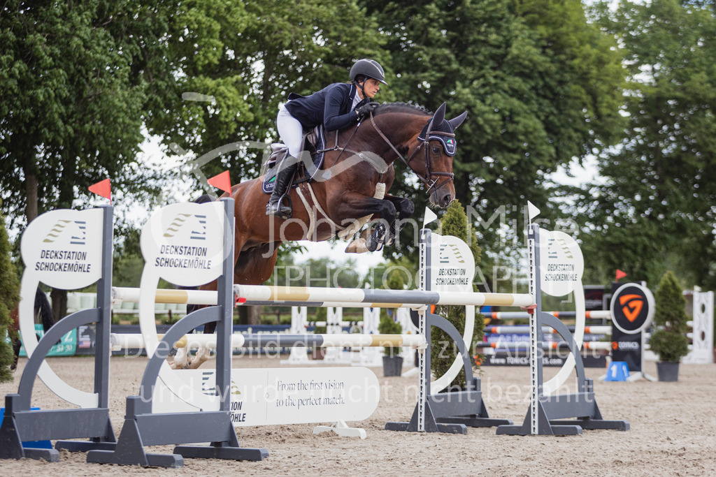 250506_Mühlen_SprPf-L1-400 | Deine schönsten Turniermomente als professionelle Fotos! Entdecke hochwertige Pferdesport-Fotografie im Online-Shop. Jetzt Fotos finden & bestellen!