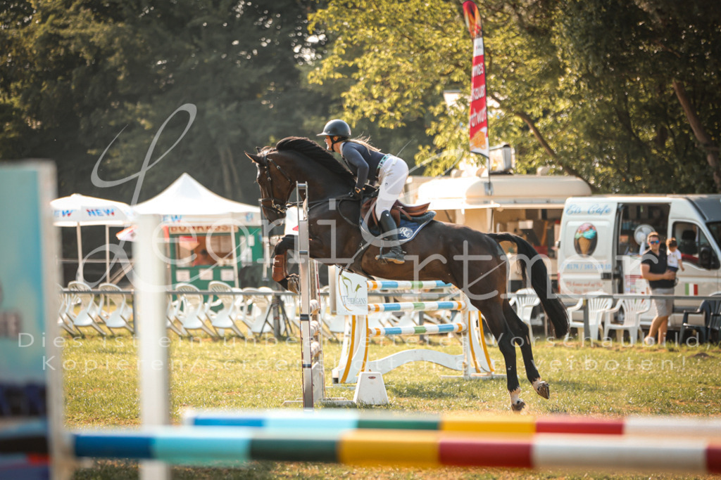 14.FrPfL00102 | Leoni Ertmer Photography - Realisiert mit Pictrs.com