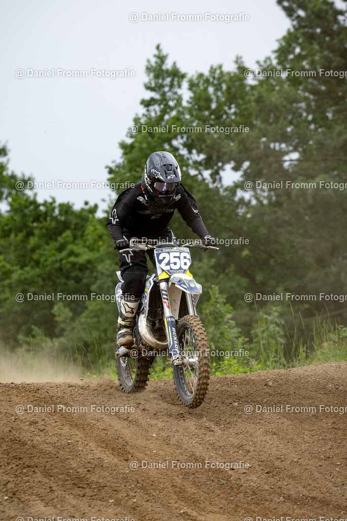 0V8A7794 | DanielFrommFotografie - Realisiert mit Pictrs.com