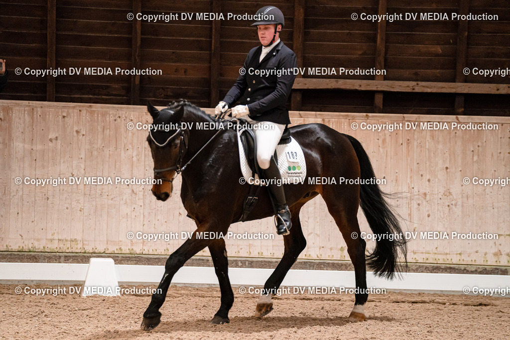 Dressur Tag 1 -388 | dv-media-shop - Realisiert mit Pictrs.com