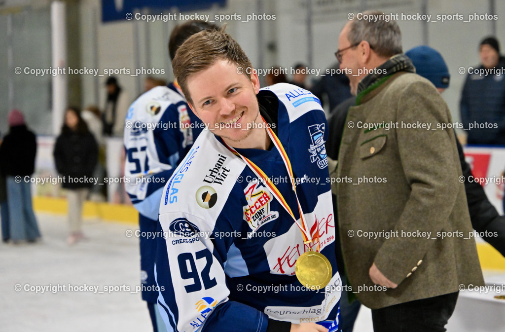 ESC Steindorf vs. EHC Althofen 8.3.2024 | ESC Steindorf vs. EHC Althofen 8.3.2024, ESC Steindorf vs. EHC Althofen Meisterfeier am 08.03.2024 in Steindorf (Ossiachersee Halle), Austria, (Photo by Bernd Stefan)