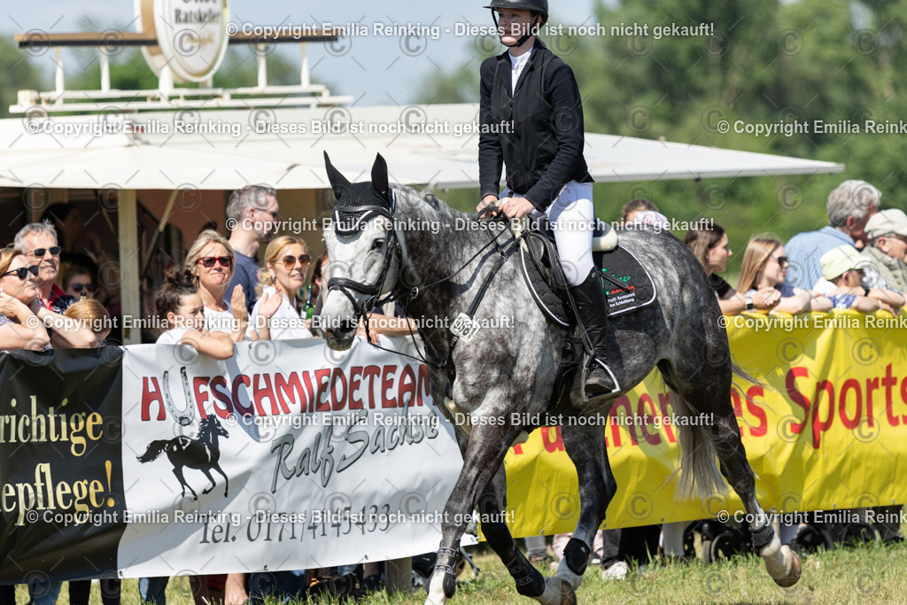 CL5A0178 | Emilia Reinking Fotografie - Realisiert mit Pictrs.com