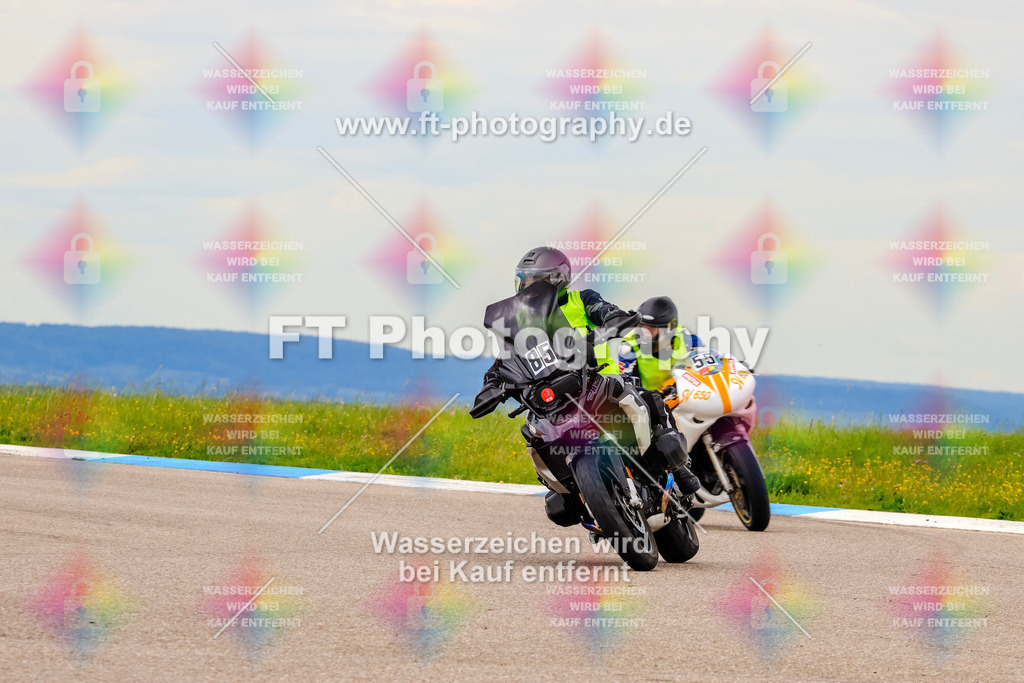 MotoTeam-3035 | Hier findet Ihr Bilder von Touristenfahrten auf der Nürburgring Nordschleife oder von anderen Veranstaltungen die ich besucht habe. Viel Spass beim Durch Schauen 