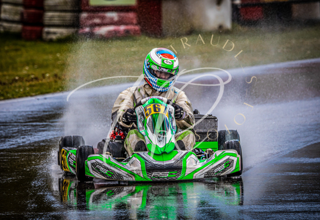 f4deb5d2acf94a1aaa0d0788852eb232 | traudl_s_fotos