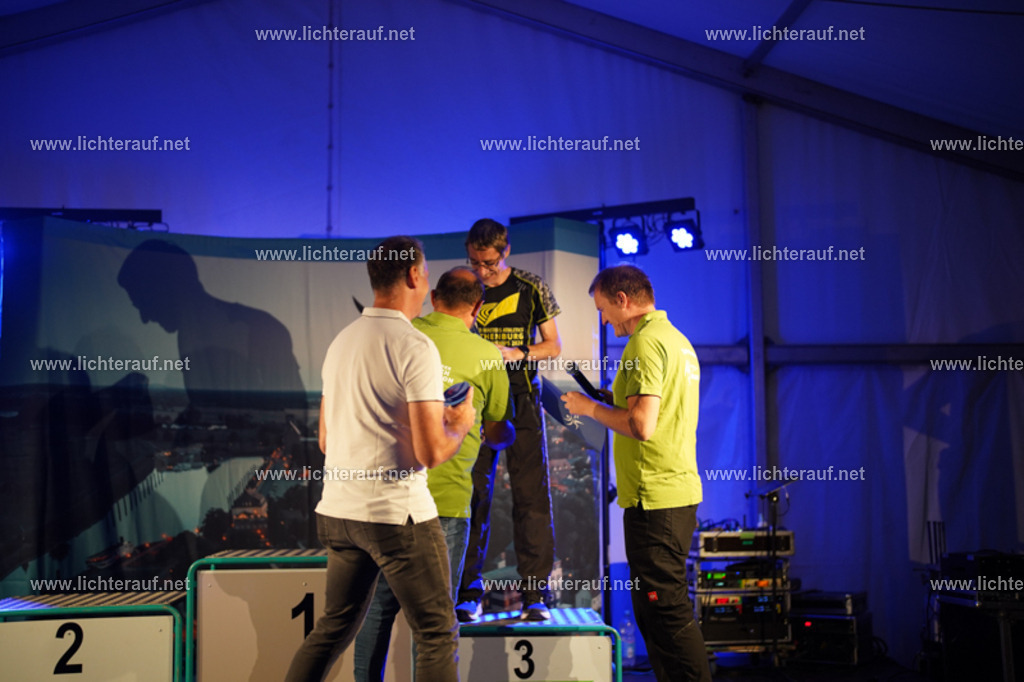 FSC00467 | Lichterlauf  - Realisiert mit Pictrs.com