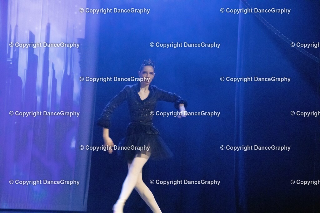 GPHY3162 | DanceGraphy - Realisiert mit Pictrs.com