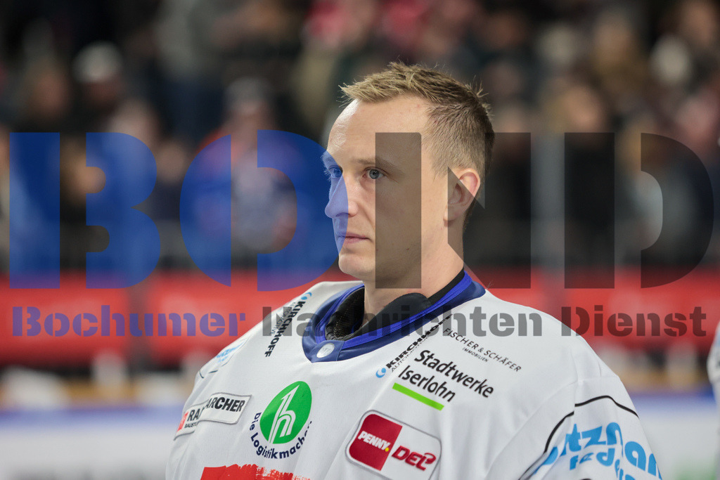 SES_KOLISE20251012-72 | bond - Realisiert mit Pictrs.com