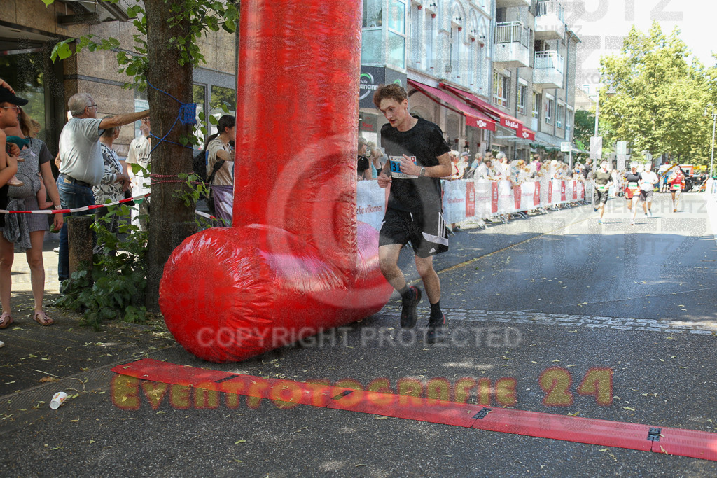 250621_1202_EX1_4690 | Sportfotografie im Rhein-Sieg Kreis, Köln, Bonn, NRW, Rheinland Pfalz, Hessen, etc. Unser Tätigkeitsfeld umfasst den Laufsport vom Volkslauf über den Marathon, Duathlon, Triathon bis zum Ultralauf wie Kölnpfad Ultra oder Schindertrail.