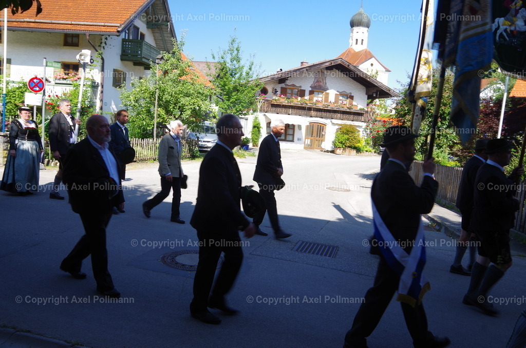 IMGP5223 | fotografiert von Axel PollmannLeonhardi Wallfahrt Benediktbeuern und Murnau, Fronleichnam, Fasching, Landschaft im Loisachtal und Benediktbeuern  - Realisiert mit Pictrs.com