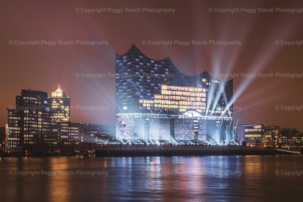 Elbphilharmonie | PeggyRaschPhotography - Realisiert mit Pictrs.com