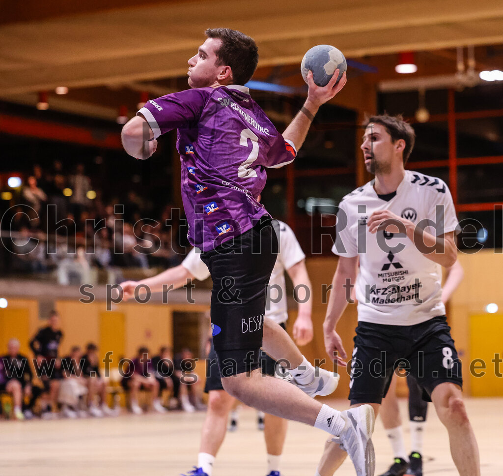 2025-02-15_092_SpVgg_Altenerding_gegen_SVW_Burghausen | Erding, Deutschland, 15.02.2025:Handball, Bezirksoberliga Männer 2024 / 2025, 16. Spieltag, SpVgg Altenerding gegen SVW Burghausen, Endergebnis: 32:31Joseph Wyhnalek (SpVgg Altenerding, #2), Michael Kalchauer (SVW Burghausen, #8)Foto: Christian Riedel / fotografie-riedel.net
