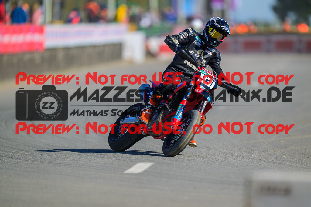 MaZZes_Fotomatrix_20241004_6007705_8240 | SUPERMOTO