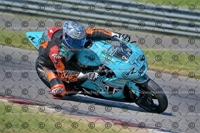 25bt04-0076 | markuskiefer.com - Realisiert mit Pictrs.com