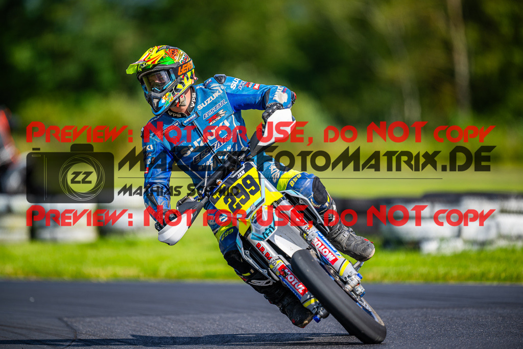 MaZZes_FotoMatrix_240713_6007705_1654 | S4