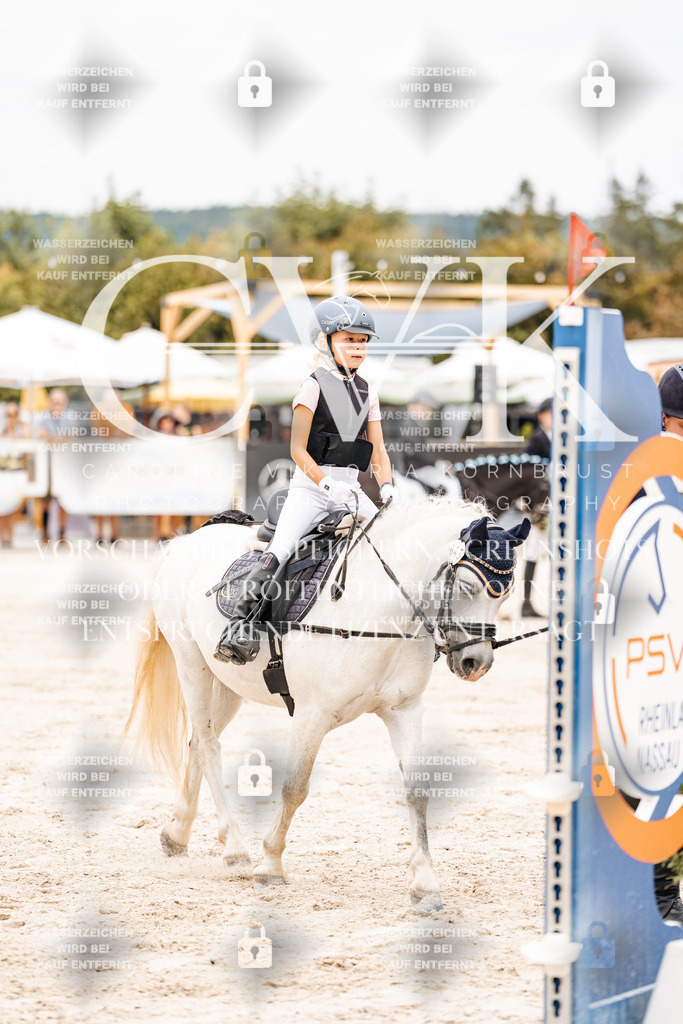 CK907368 | Turnierfotografie Pferdefotografie Trier Rheinland-Pfalz Pferdesport Reitsport Tierfotografie Sportfotografie Pferdevideo Pferdevideografie Equestrianvideography equestrianphotography  - Realisiert mit Pictrs.com