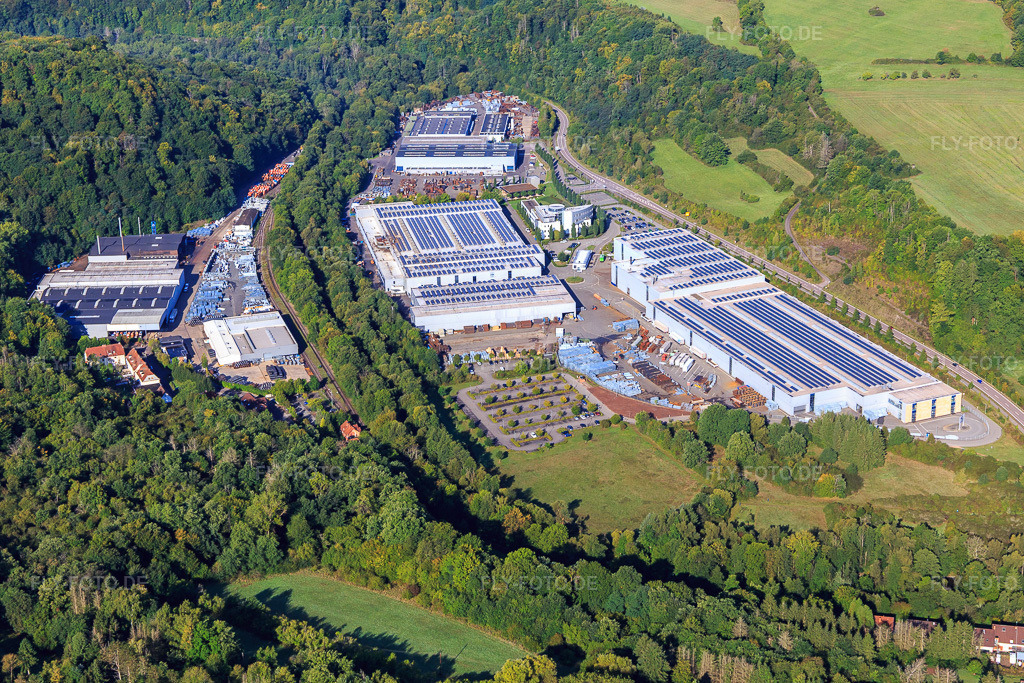 Luftbild: Produktionshallen der Gebrüder Meiser GmbH im Primstal im Ortsteil Limbach in Schmelz im Bundesland Saarland in Deutschland. Foto: IMG_149768.jpg vom 06.09.2025 durch Werner Riehm/FLY-FOTO.deWWW.MEISER.DE