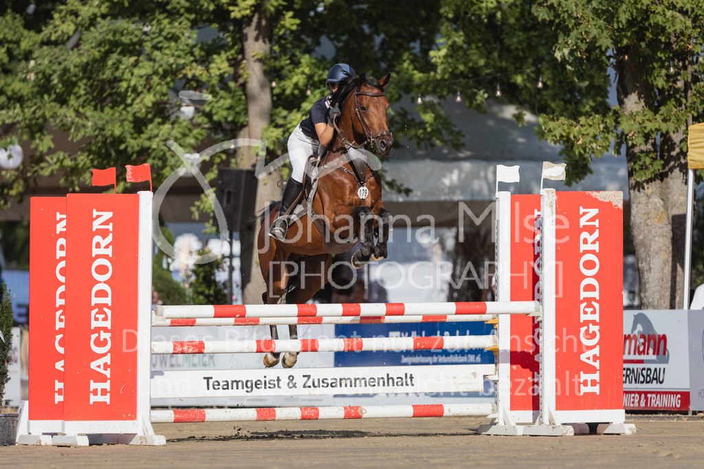 220825_Delbrueck_PonyTrophy-151 | Deine schönsten Turniermomente als professionelle Fotos! Entdecke hochwertige Pferdesport-Fotografie im Online-Shop. Jetzt Fotos finden & bestellen!