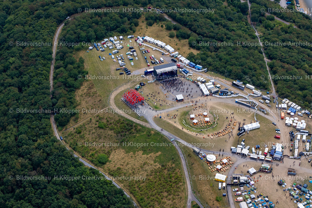 Lufbilder Neukirchen-Vlyn-5669 | Musik- Konzert " Dong Open Air " auf der Freilichtbühne in Neukirchen-Vluyn im Bundesland Nordrhein-Westfalen, Deutschland - Realisiert mit Pictrs.com