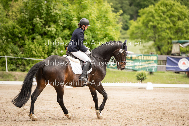 Bad_Meinberg_08978 | saradresslerfotografie - Realisiert mit Pictrs.com