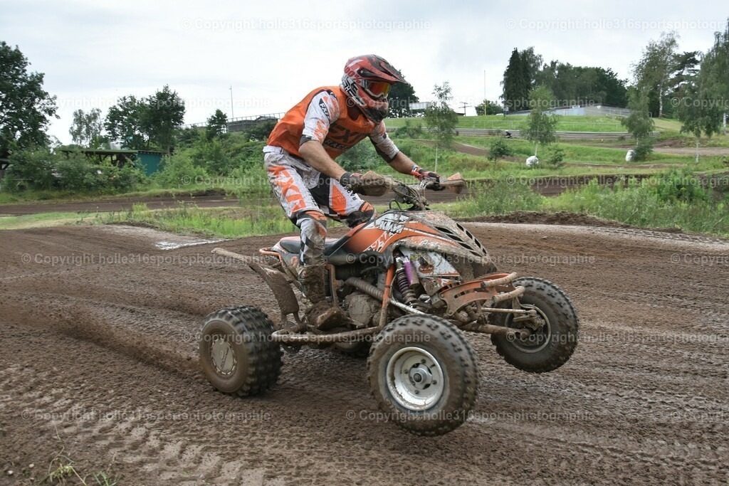 DSC_0466 (2) | Sportfotografie , Motorsport, Motoross, Reitsport, Mointainbike, Enduro,
Landschaft , Outdoor, Eventfotografie, Landschaft, Bilder online bestellen - Realisiert mit Pictrs.com