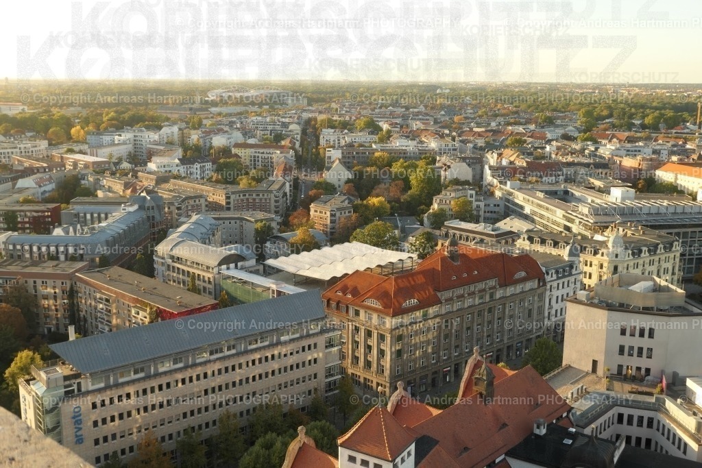 Blick auf Leipzig vom Rathausturm | Blick auf Leipzig vom Rathausturm - Realisiert mit Pictrs.com