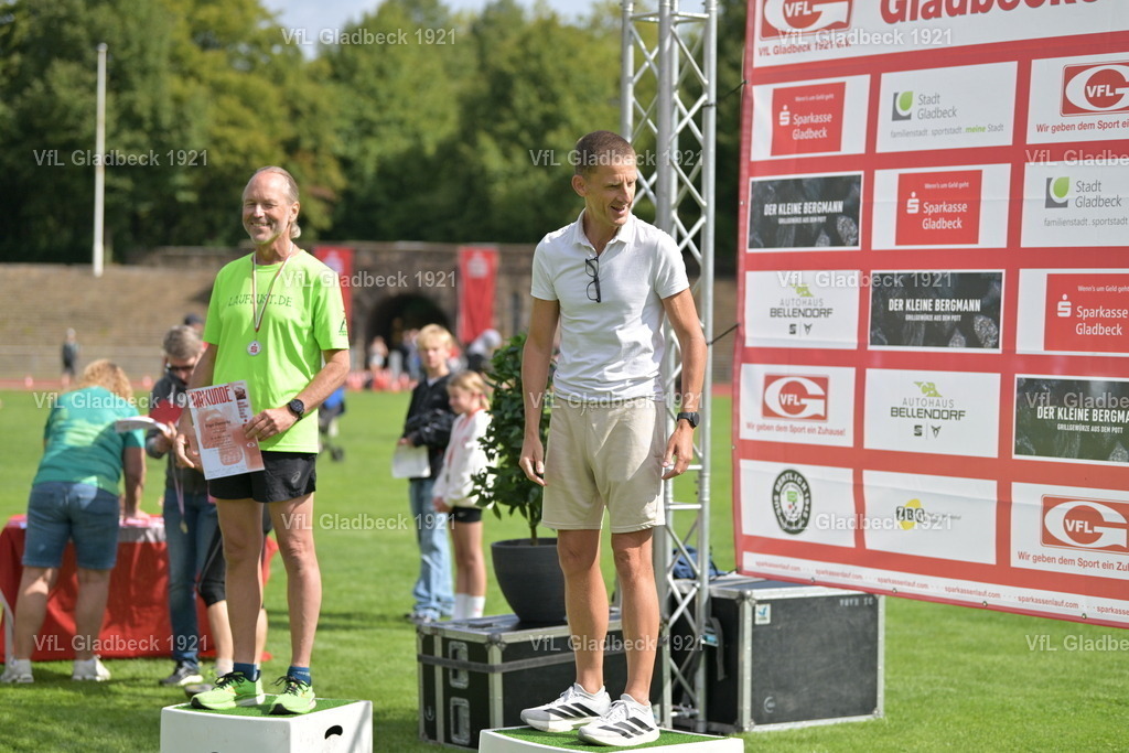 2026-08-23_Sparkassenlauf_Siegerehr_KH_00018 | Die Fotografen - Realisiert mit Pictrs.com