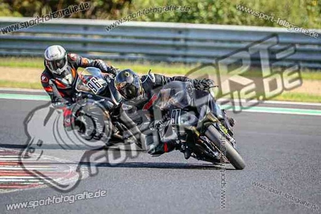 pubi9550 | Professionelle Fotos von Sportveranstaltungen, aber auch Hochzeiten und anderen Events. - Realisiert mit Pictrs.com