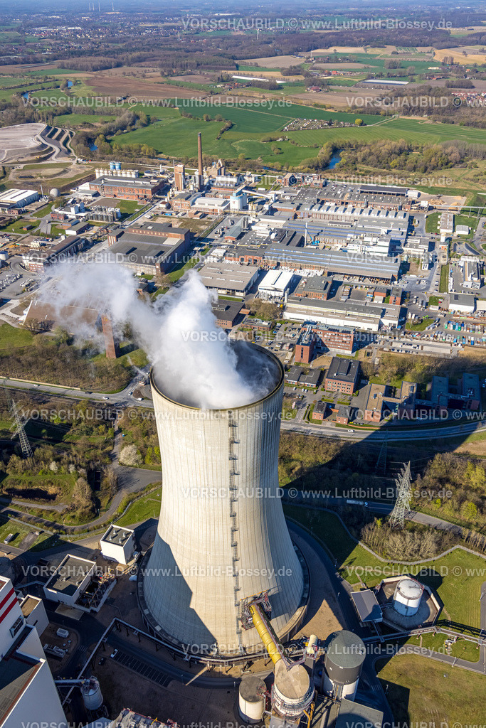 Luenen250404297 | Luftbild, Trianel Kohlekraftwerk Lünen GmbH mit rauchendem Kühlturm,Lippholthausen, Lünen, Ruhrgebiet, Nordrhein-Westfalen, Deutschland