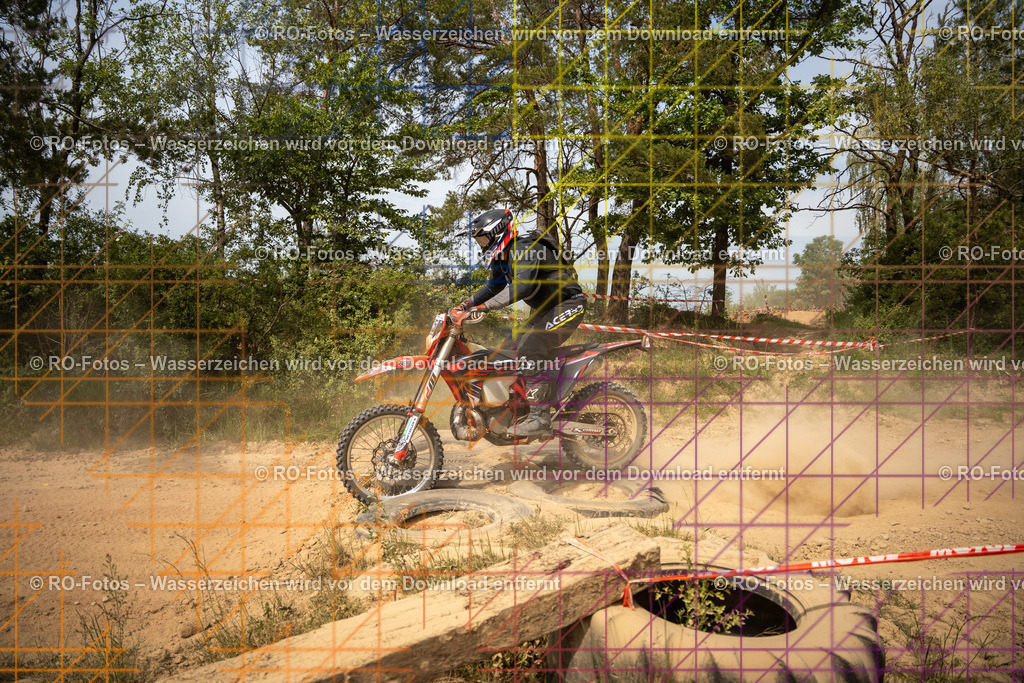 Niederwürzbach 3 Lauf-658 | Sportfotografie von RO-Fotos: Motorsport, Motocross, Enduro, Laufveranstaltungen und Triathlon. Professionelle Fotos von Sportlern und Events. - Realisiert mit Pictrs.com