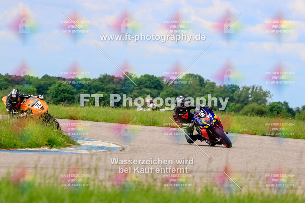 MotoTeam-1258 | Hier findet Ihr Bilder von Touristenfahrten auf der Nürburgring Nordschleife oder von anderen Veranstaltungen die ich besucht habe. Viel Spass beim Durch Schauen 