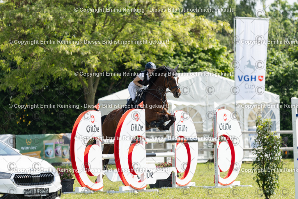 CL5A3311 | Emilia Reinking Fotografie - Realisiert mit Pictrs.com