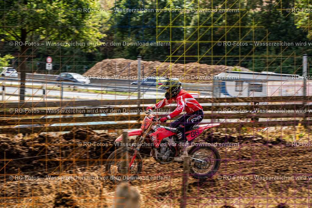 Sechshelden 2026 Sonntag  -1011 | Sportfotografie von RO-Fotos: Motorsport, Motocross, Enduro, Laufveranstaltungen und Triathlon. Professionelle Fotos von Sportlern und Events. - Realisiert mit Pictrs.com