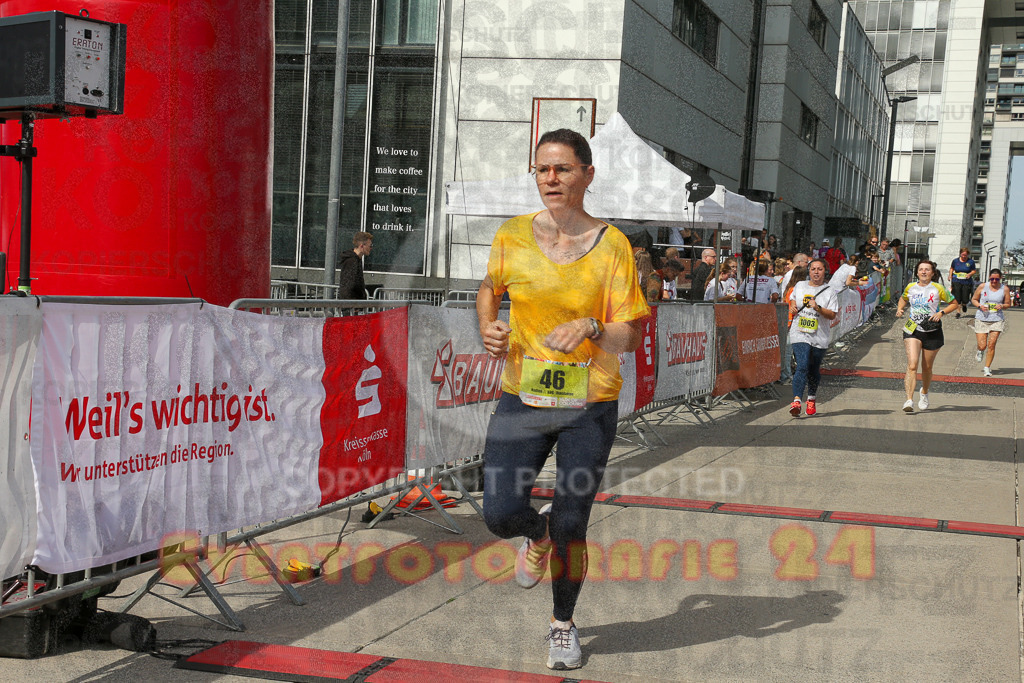 250920_1344_EX1_6454 | Sportfotografie im Rhein-Sieg Kreis, Köln, Bonn, NRW, Rheinland Pfalz, Hessen, etc. Unser Tätigkeitsfeld umfasst den Laufsport vom Volkslauf über den Marathon, Duathlon, Triathon bis zum Ultralauf wie Kölnpfad Ultra oder Schindertrail.