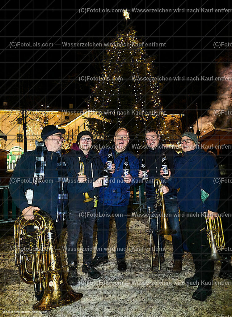 ALP5427_WIESELBURGER ADVENT_Die Tschechen | (C)FotoLois.com, Alois Spandl, WIESELBURGER ADVENT, Perchtenlauf, So 10. Dez. 2023.