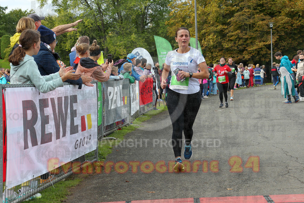 220925_1149_EX1_8858 | Sportfotografie im Rhein-Sieg Kreis, Köln, Bonn, NRW, Rheinland Pfalz, Hessen, etc. Unser Tätigkeitsfeld umfasst den Laufsport vom Volkslauf über den Marathon, Duathlon, Triathon bis zum Ultralauf wie Kölnpfad Ultra oder Schindertrail.