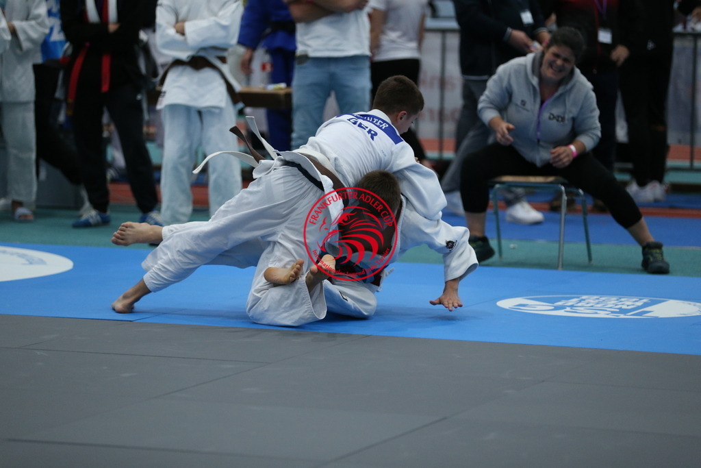 AT3Y0976 | Fotos vom Adler Cup - Pictures from Adler Cup

Hier findet Ihr alle Eindrücke und großen Momente der Adler Cup Wochenenden. Here you will find all impressions and great moments of the Adler Cup weekends. - Realisiert mit Pictrs.com